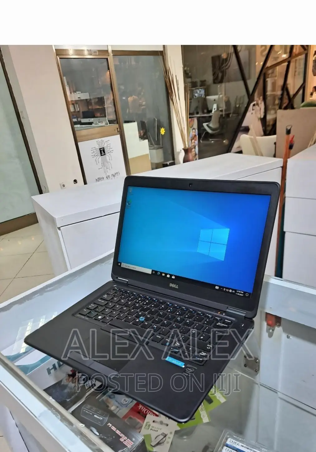 Laptop Dell Latitude 5310 8GB Intel Core I5 SSD 256GB