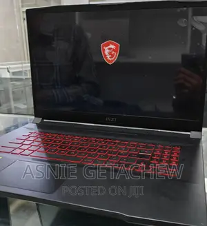 New Laptop MSI Katana 15 8GB Intel Core I7 SSD 512GB