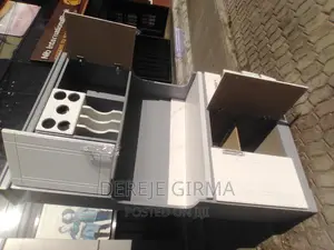 Photo - 1,20cm ኪችን ካብኔት