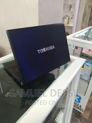 Photo - Laptop Toshiba Portege R830 4GB Intel Core I5 HDD 500GB