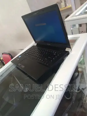 Laptop Toshiba Portege R830 4GB Intel Core I5 HDD 500GB