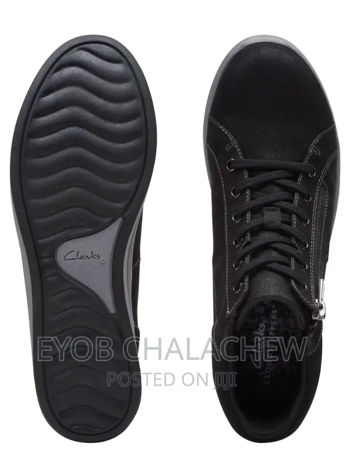 Clarks Cloud Steppers