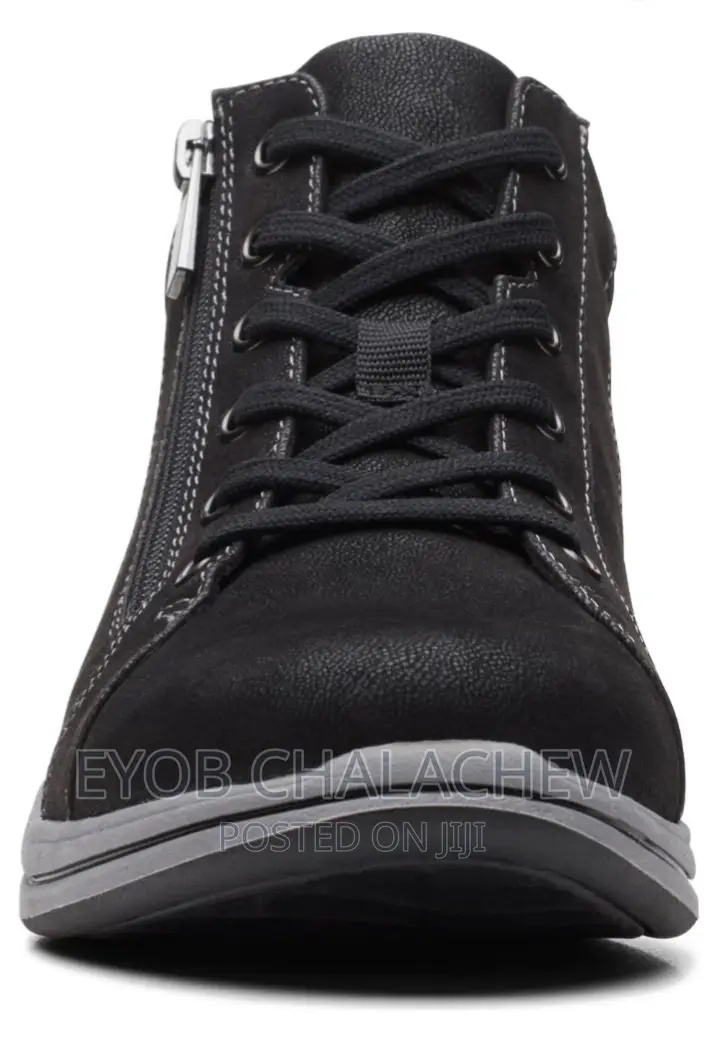 Clarks Cloud Steppers