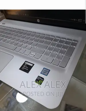 New Laptop HP Envy Ultrabook 4 8GB Intel Core I7 SSD 1T