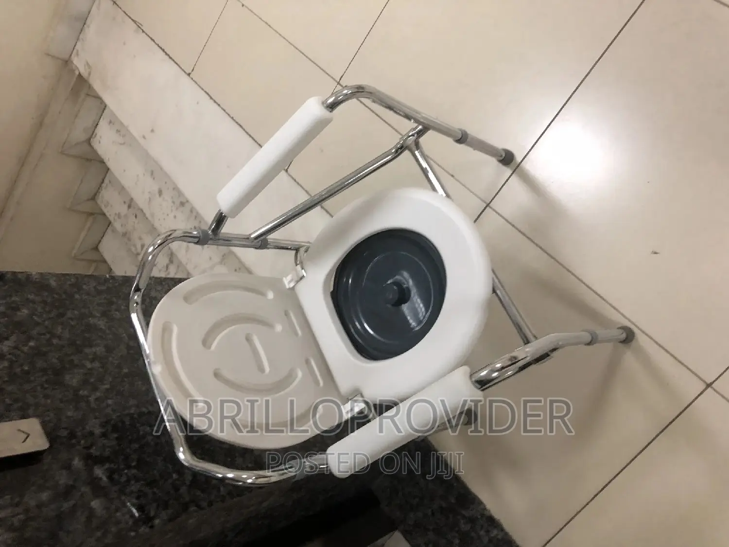 Adjustable Hight Almunium Commode Chair/Commode Chair/Chair