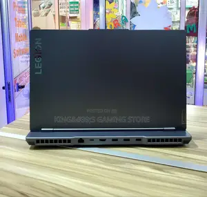 New Laptop Lenovo Legion 5 16GB AMD Ryzen 7 SSD 512GB