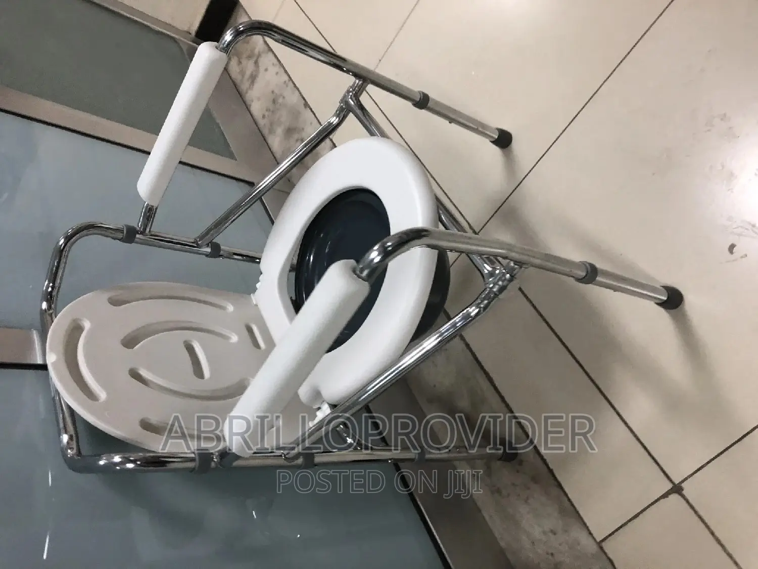 TOIELT Chair/Commode Chair-Folding Chair-Commode Chair*