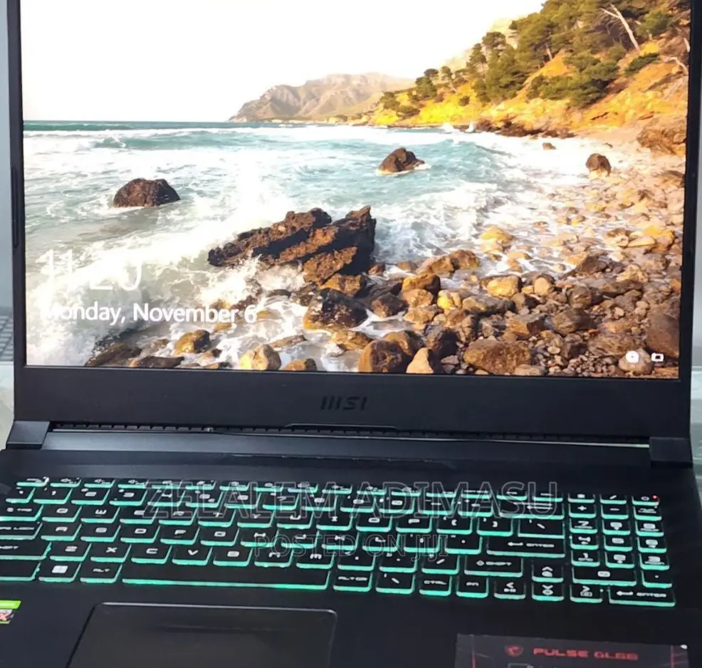 New Laptop MSI Pulse GL66 16GB Intel Core I7 SSD 512GB