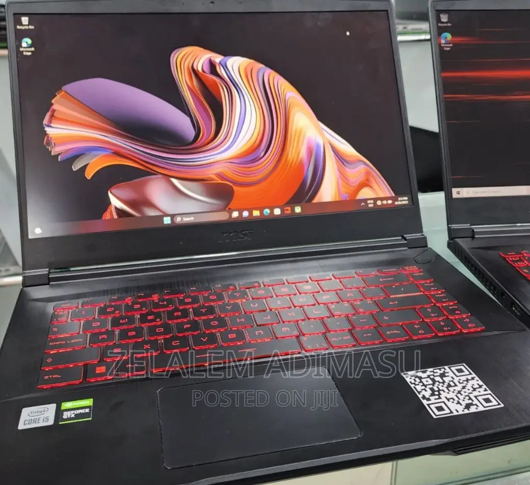 New Laptop MSI GT60-0NG 8GB Intel Core I5 SSD 512GB