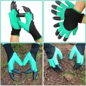 Photo - Gardening Gloves With Claws
