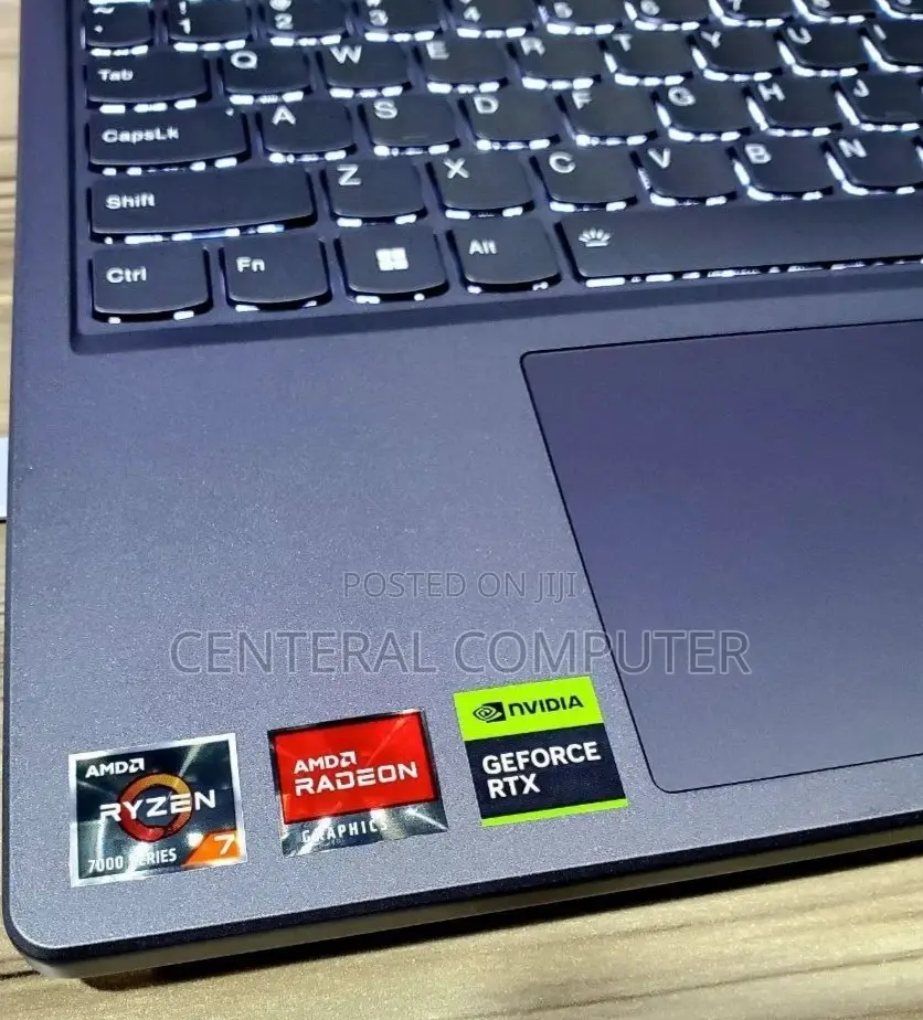 New Laptop Lenovo Legion 5 16GB AMD Ryzen 7 SSD 512GB