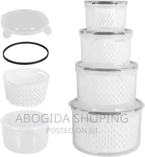 Four - Piece Set of Airtight Round Draining Crisper