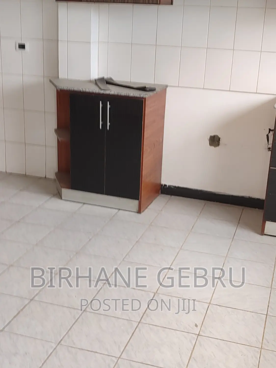 3bdrm Apartment in Apartiment, Bole for rent