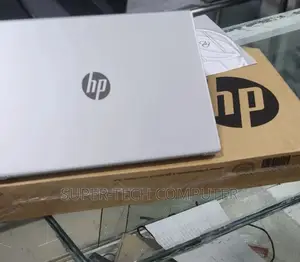 New Laptop HP Stream Notebook 4GB AMD Ryzen 3 SSD 256GB