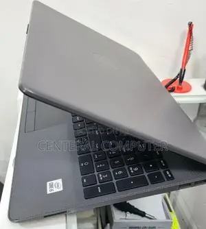 New Laptop HP 250 G8 8GB Intel Core I5 SSD 512GB