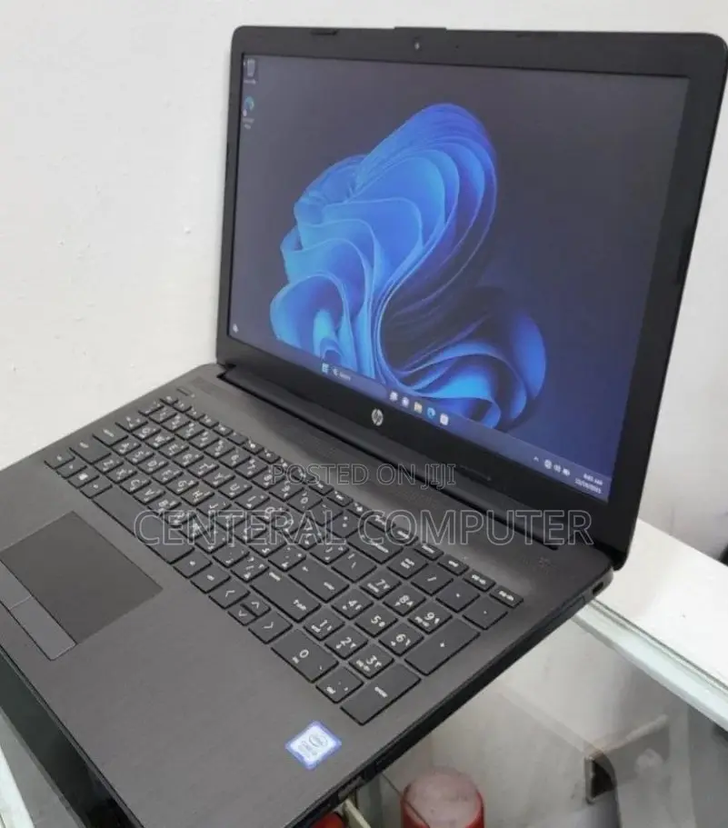 New Laptop HP Stream Notebook 8GB Intel Core I3 HDD 1T