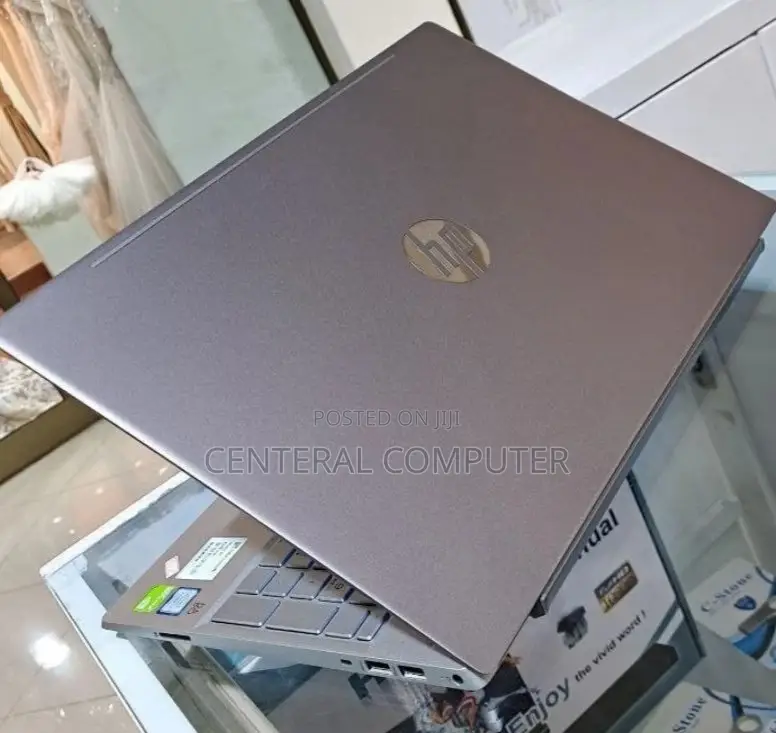 New Laptop HP Pavilion 13z 16GB Intel Core I7 SSD 512GB