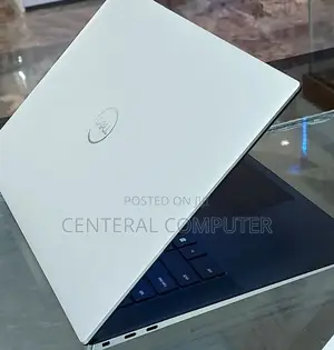 New Laptop Dell XPS 15 (9550) 16GB Intel Core I7 SSD 512GB