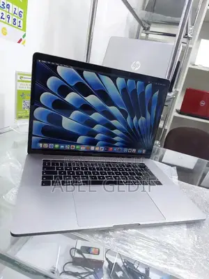 New Laptop Apple MacBook Pro 2019 32GB Intel Core I9 SSD 1T
