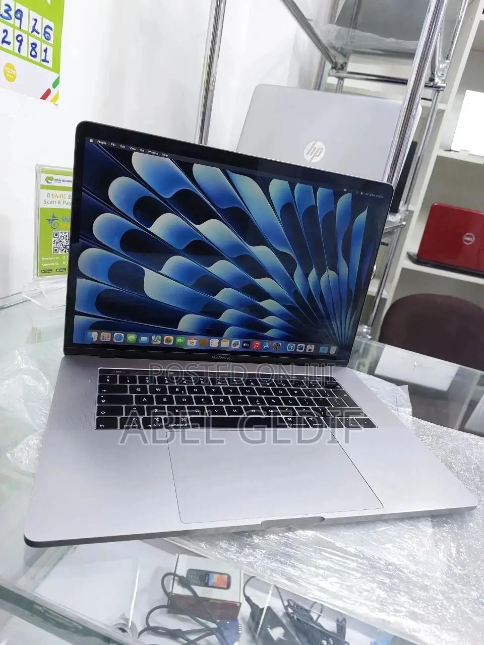 New Laptop Apple MacBook Pro 2019 32GB Intel Core I9 SSD 1T