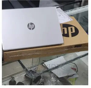 New Laptop HP Stream Notebook 4GB AMD Ryzen 3 SSD 256GB