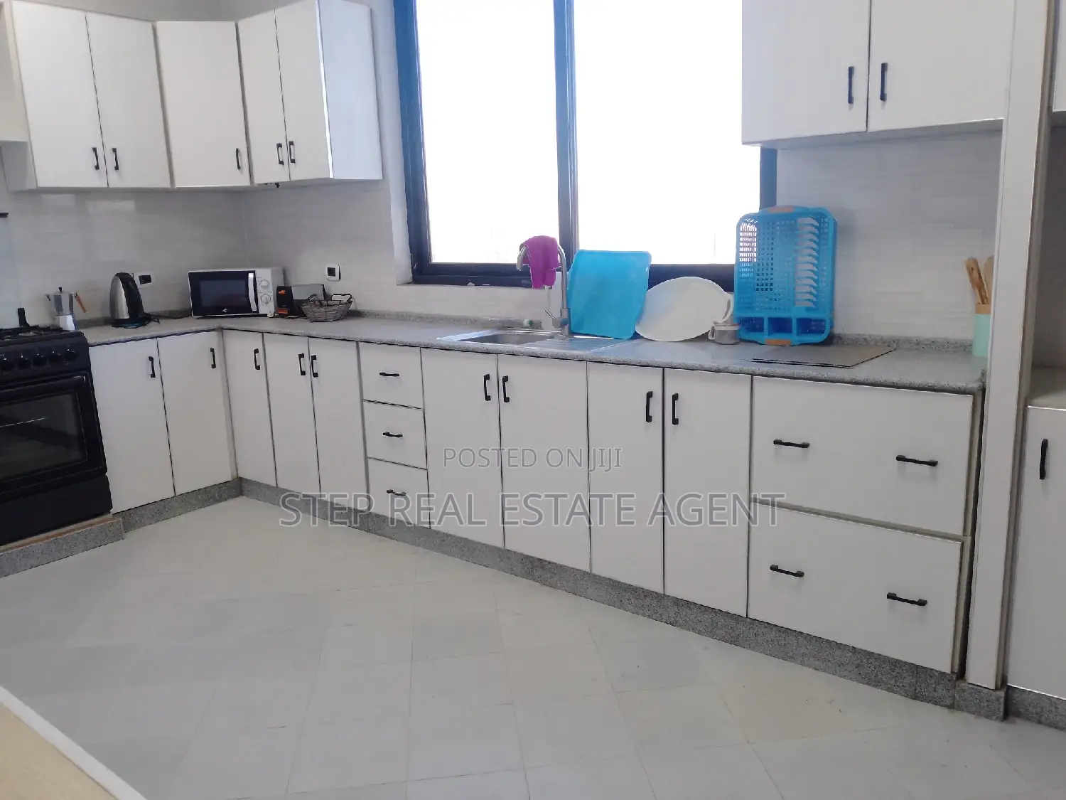 Furnished 3bdrm Apartment in Bole for rent