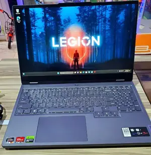 New Laptop Lenovo Legion 5 16GB AMD Ryzen 7 SSD 512GB