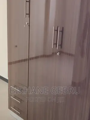 5bdrm House in House Ware, Bole for rent