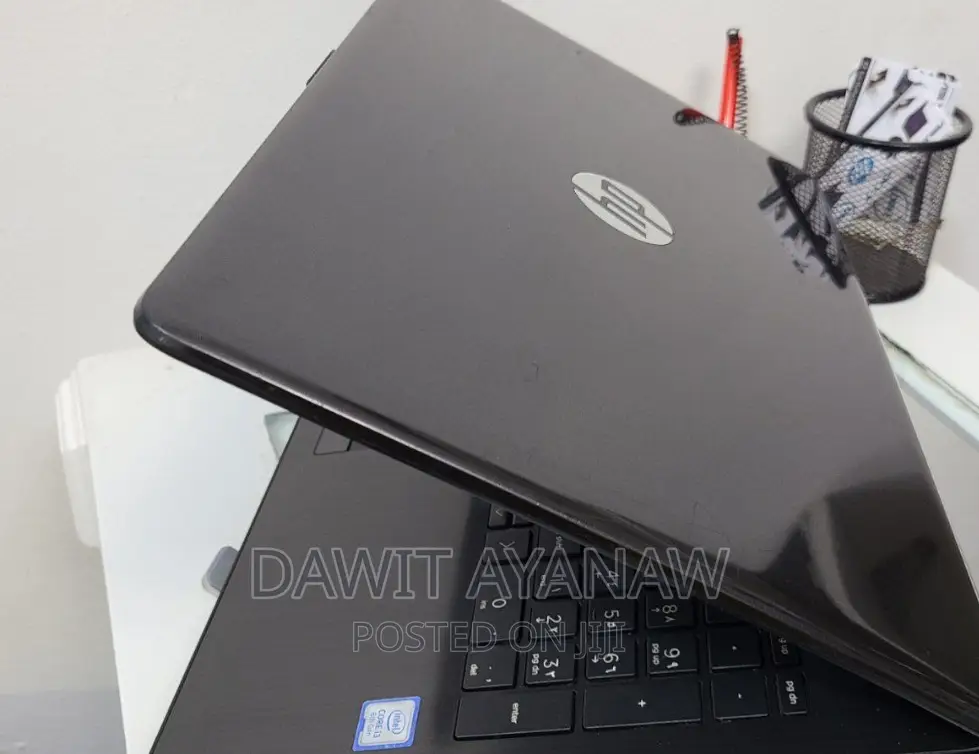 New Laptop HP Stream Notebook 8GB Intel Core I3 SSD 1T