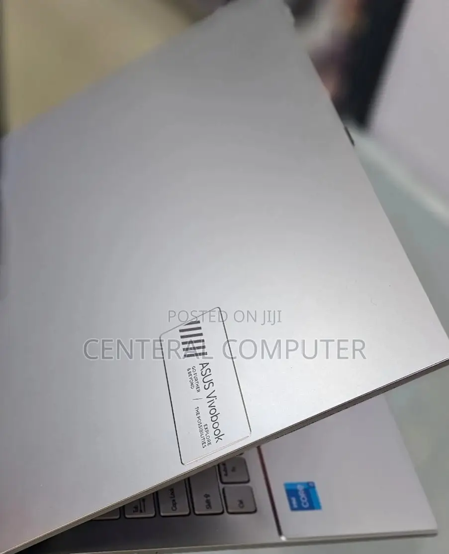 New Laptop Asus VivoBook S15 S530UN 8GB Intel Core I3 SSD 512GB