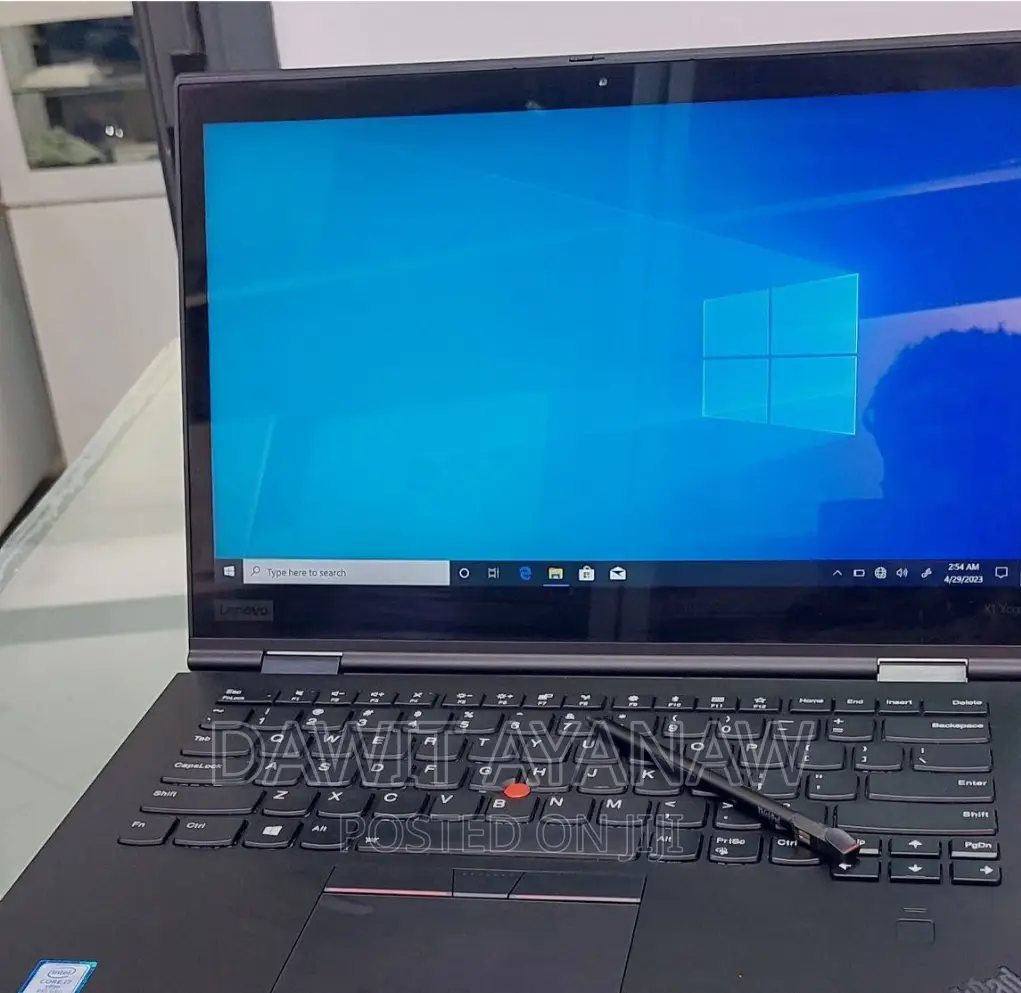 New Laptop Lenovo 8GB Intel Core I7 SSD 512GB