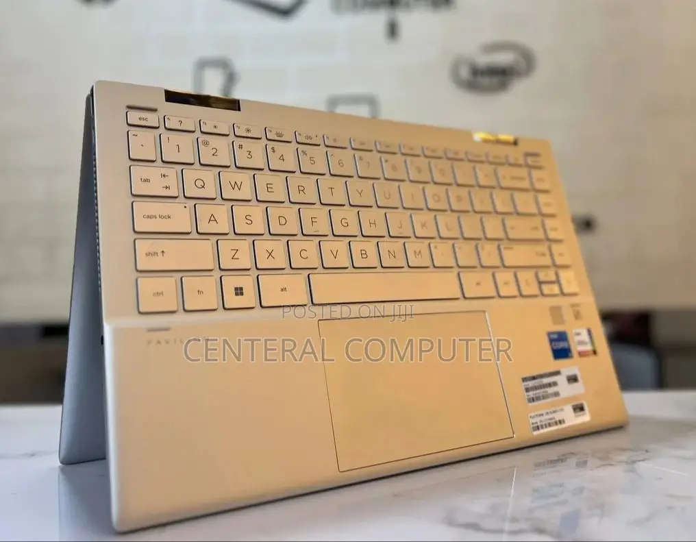 New Laptop HP Pavilion 13 X360 16GB Intel Core I5 SSD 512GB