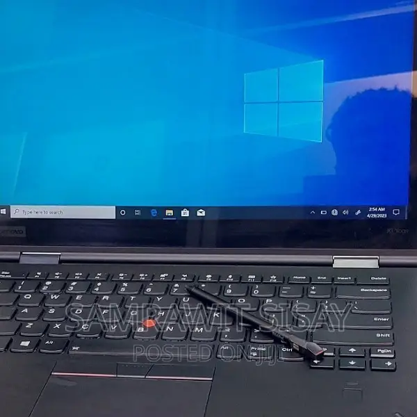 New Laptop Lenovo ThinkPad Yoga 370 8GB Intel Core I7 SSD 512GB