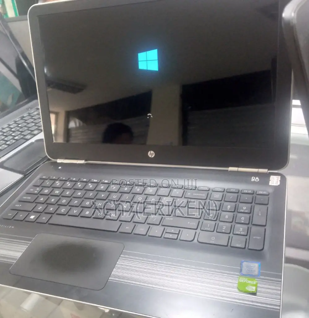 New Laptop HP Pavilion 15 8GB Intel Core I5 HDD 1T