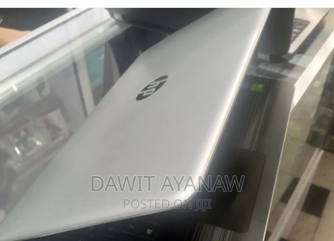 New Laptop HP 8GB Intel Core I5 HDD 1T