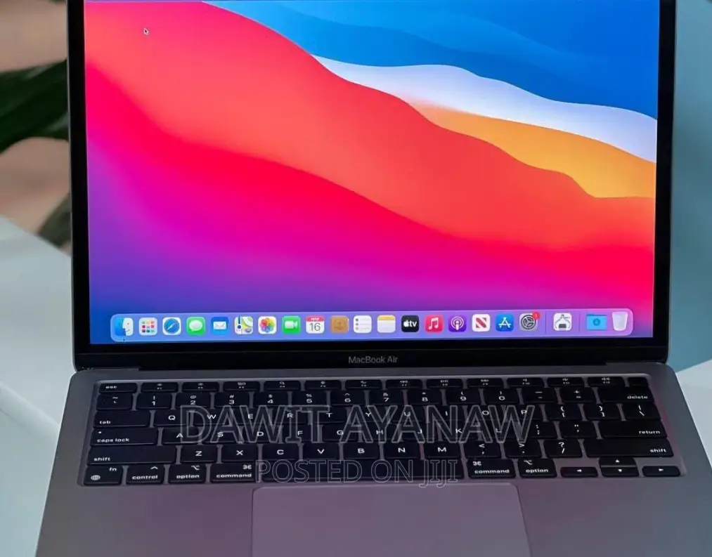 New Laptop Apple MacBook Air 2020 M1 8GB Apple M1 SSD 256GB