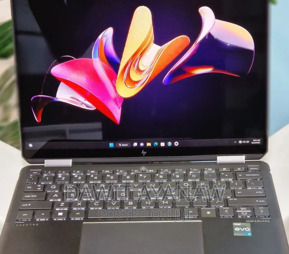 New Laptop HP Spectre 14 16GB Intel Core I7 SSD 1T