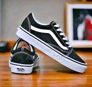 Photo - Vans Old School