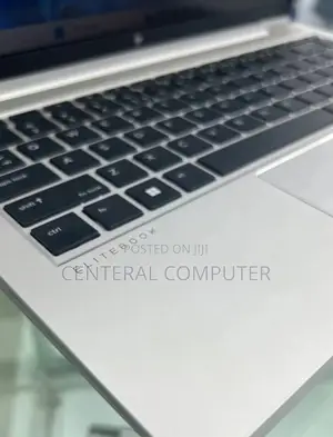 New Laptop HP ProBook 440 G8 16GB Intel Core I7 SSD 512GB