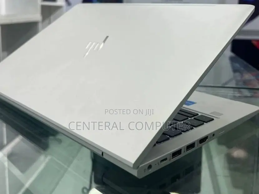 New Laptop HP ProBook 440 G8 16GB Intel Core I7 SSD 512GB