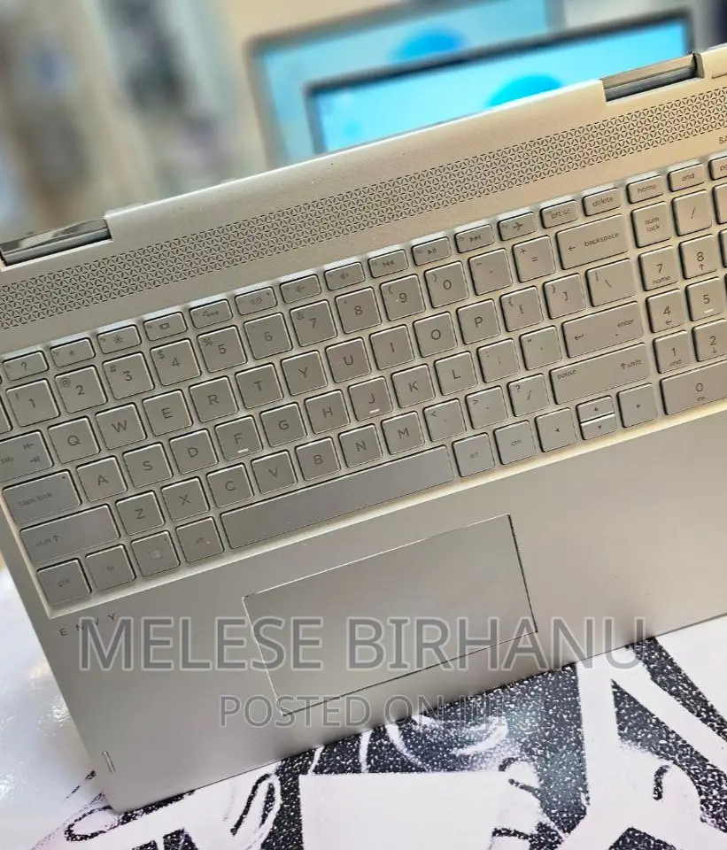 New Laptop HP Envy X360 16GB Intel Core I7 SSD 512GB
