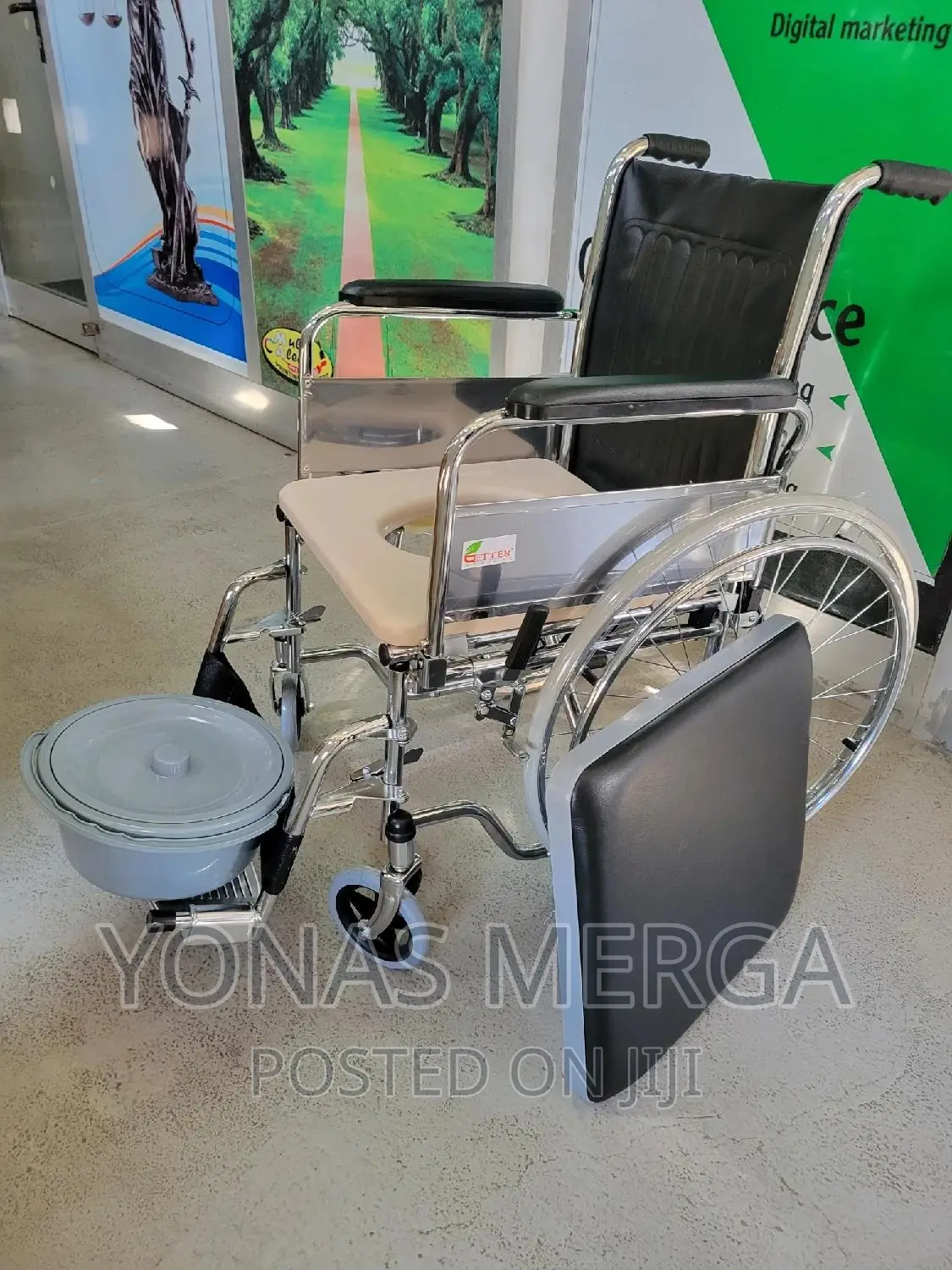 Wheelchair/Wheel Chair With Commode,Model Number: SFI-WH102