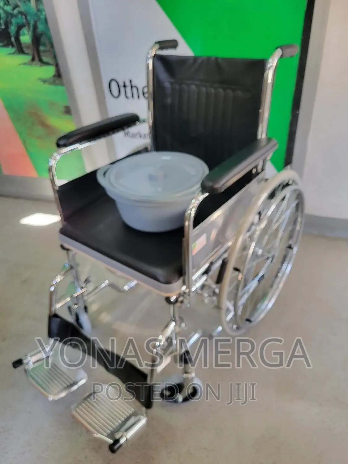 Wheelchair/Wheel Chair With Commode,Model Number: SFI-WH102