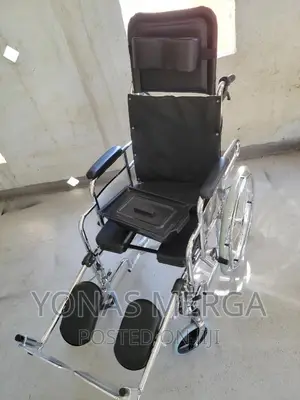 Wheelchair/Commode WHEELCHAIRTCM609GCU Chair Bed