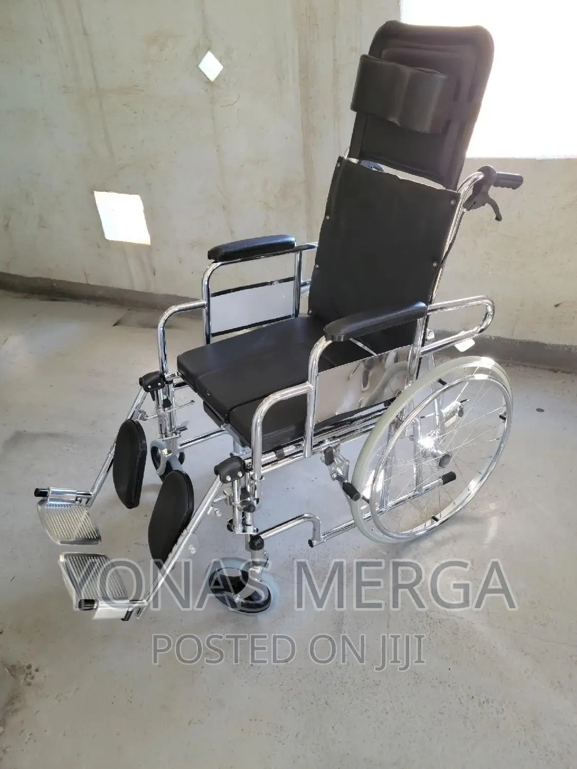 Wheelchair_foldable,Easy to Carry Made High-Grade Material