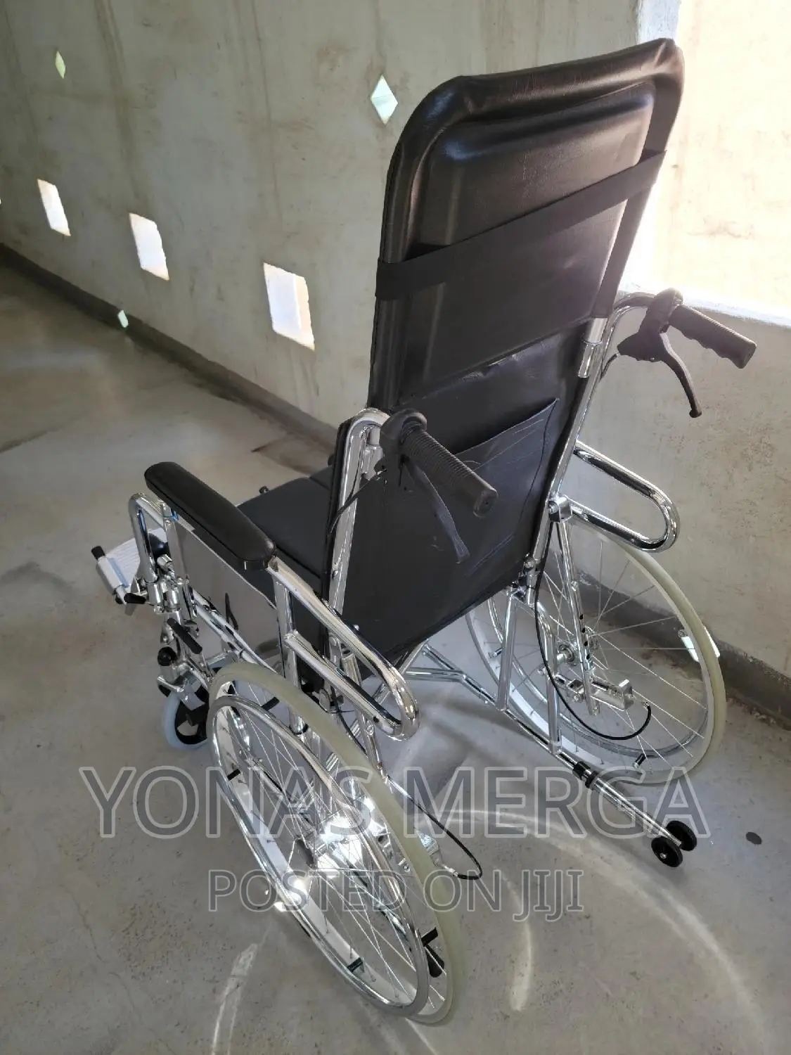 Wheelchair_foldable,Easy to Carry Made High-Grade Material