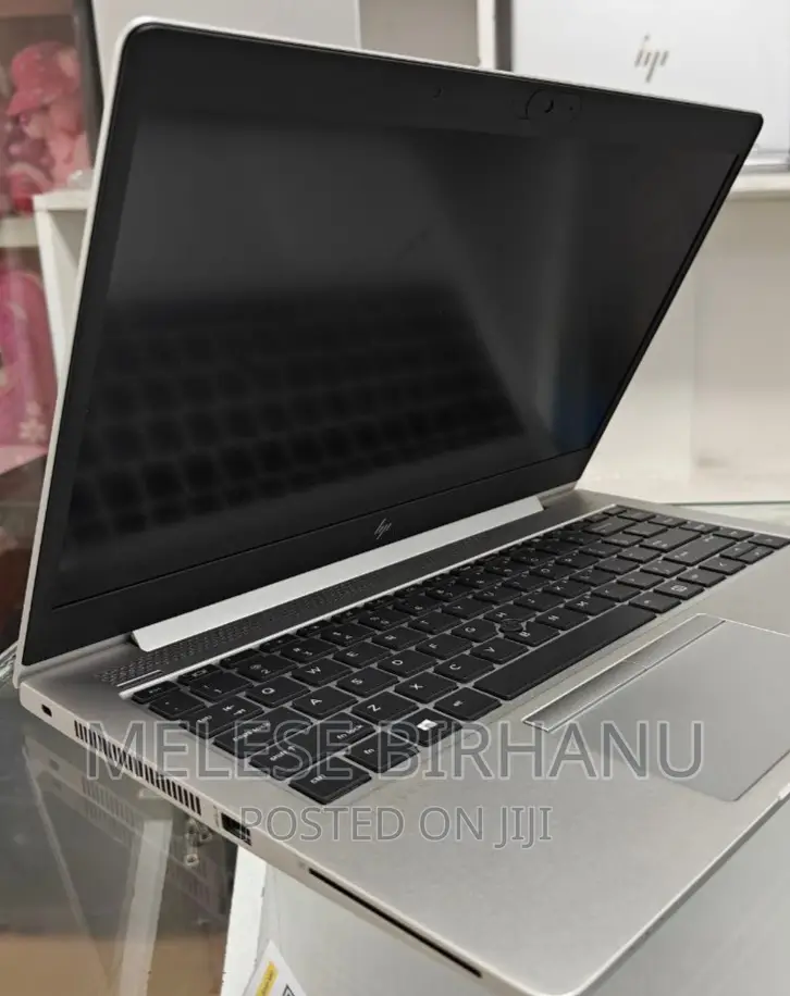 New Laptop HP 16GB AMD Ryzen 5 SSD 512GB