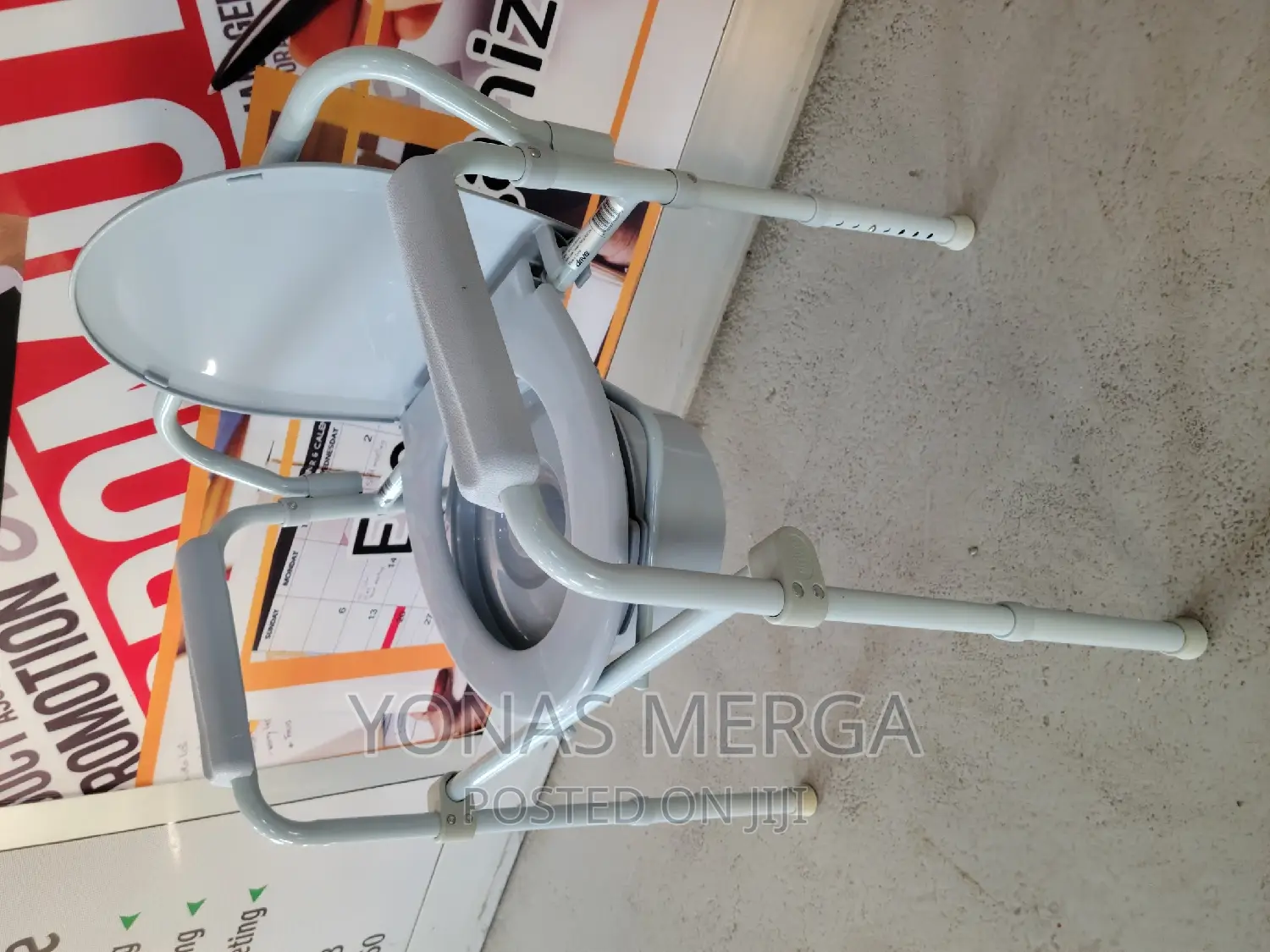 Toilet Chair for Easy Toilet Use and Carrying in Less Space