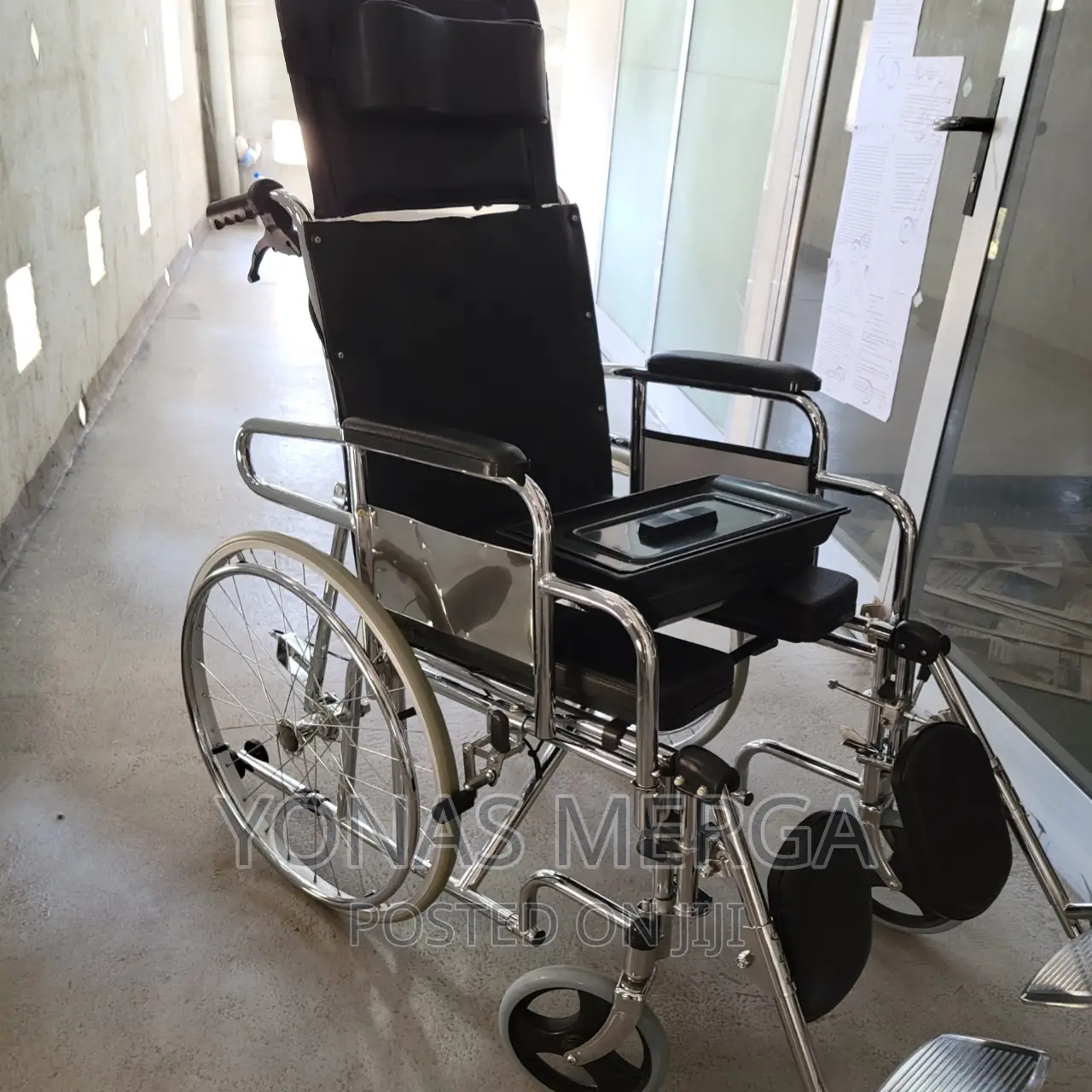 Wheelchair-Beautiful,Dampproofing Design Provid Users Relax