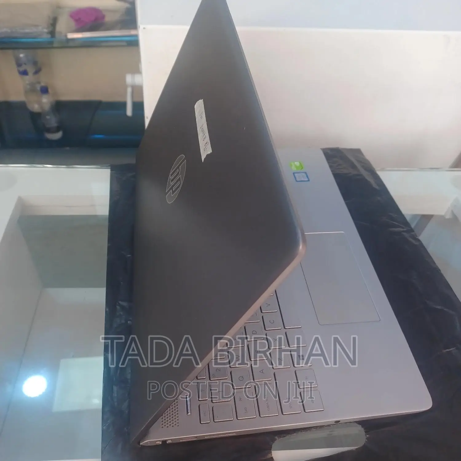 New Laptop HP Pavilion 15 8GB Intel Core I7 HDD+SSD 1T